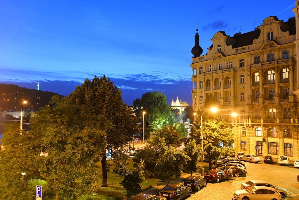 Apartments Resslova By The Dancing House Praag Buitenkant foto