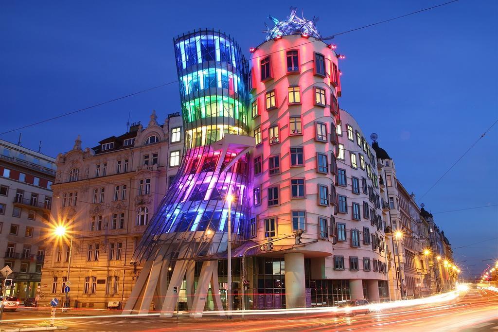 Apartments Resslova By The Dancing House Praag Buitenkant foto